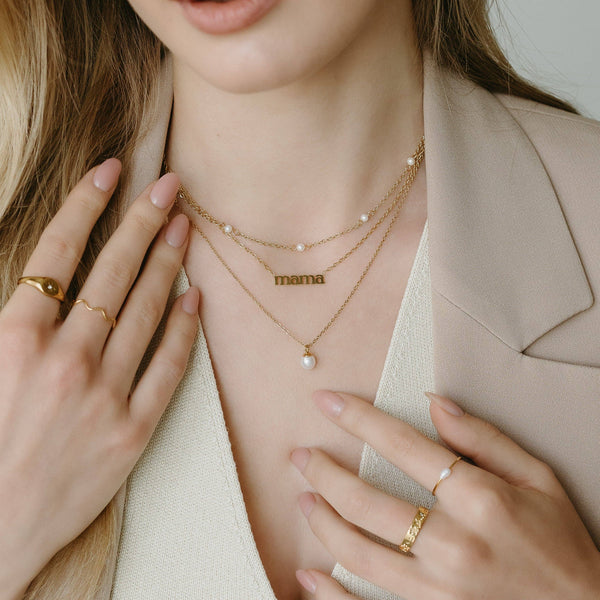 Mama Necklace