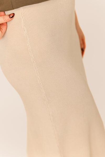 Ribbed Midi Skirt